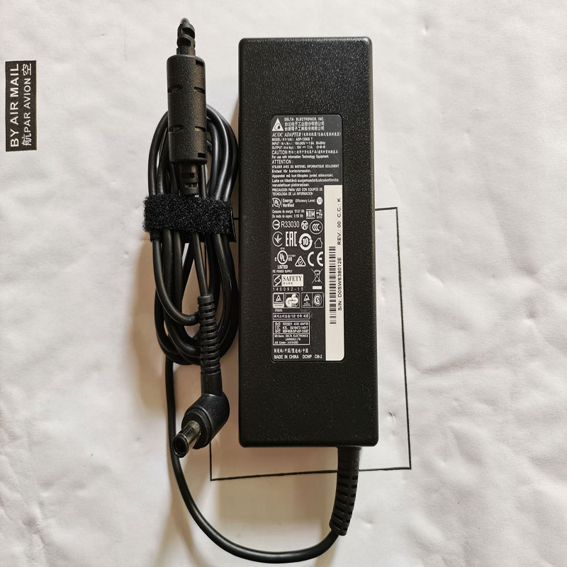 NOWY OEM Delta 19V 7.1A 135W A – Pc Gaming News recenzja i cena