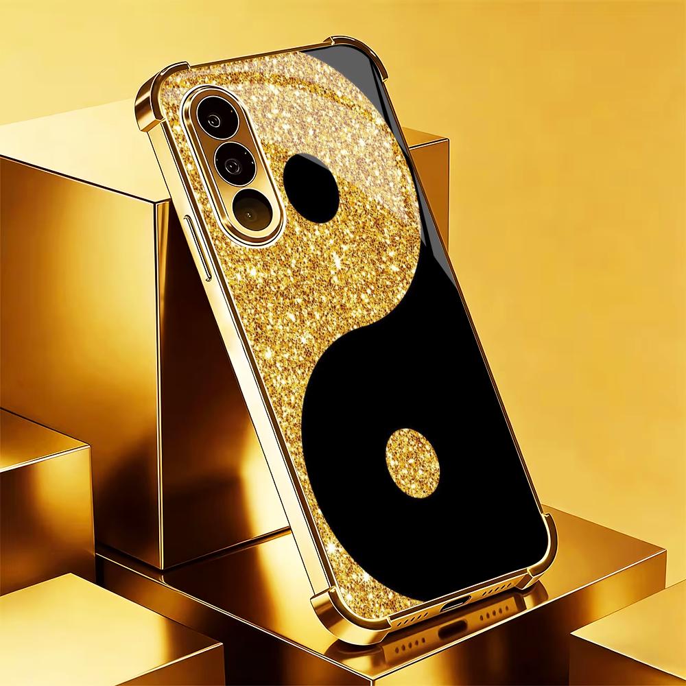 Luksusowe etui na telefon z wz – Pc Case Tempered Glass recenzja i cena